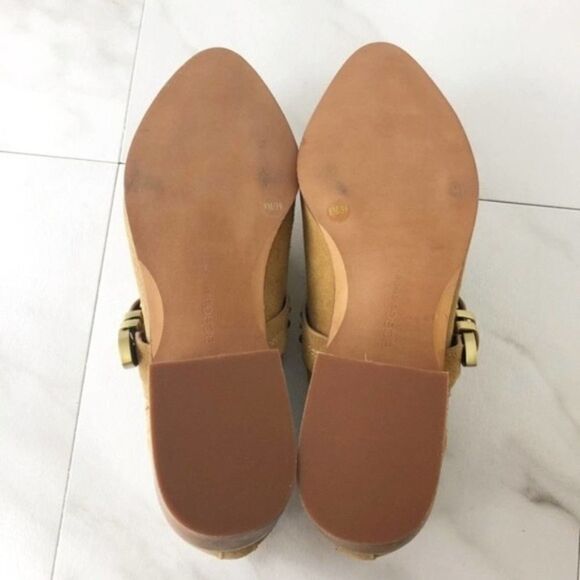 BCBGENERATION Loela Leather Wheat Ankle Bootie - Picture 7 of 8